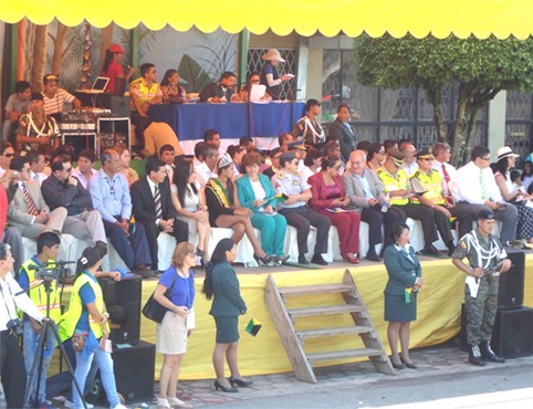 DESFILE 2