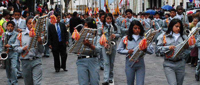 desfile algarabia ibarra 28 04 2012 02