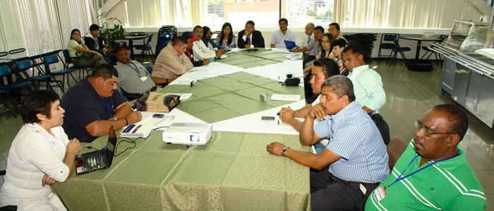 visita delegacion internacional 01 06 2012 03